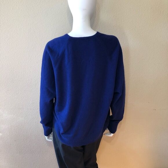 Vince Deep V-Neck Blue Cashmere Sweater - Picture 4 of 8